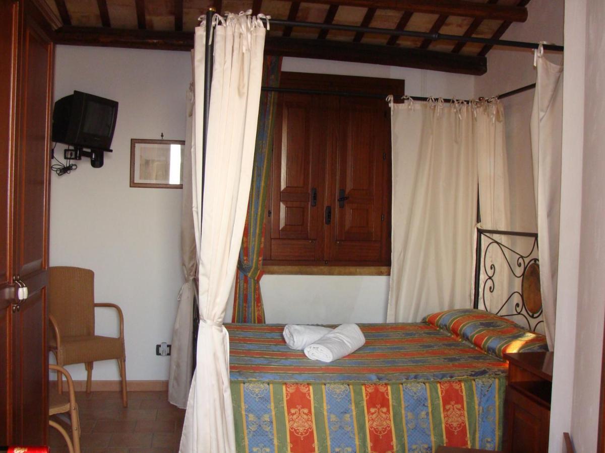Baglio Cofano Rooms & Relax Custonaci Oda fotoğraf